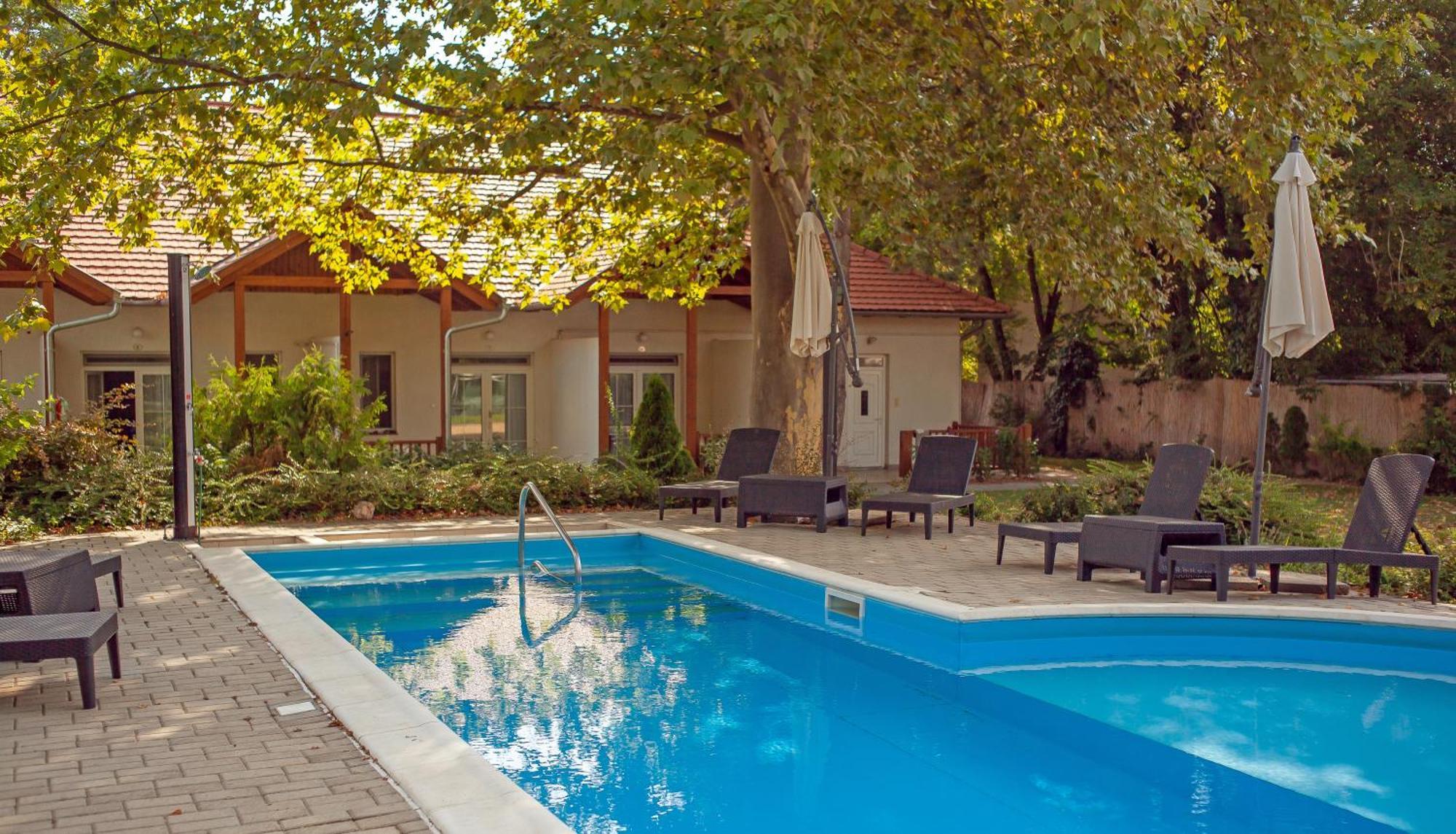 زاماردي Hotel Platan المظهر الخارجي الصورة