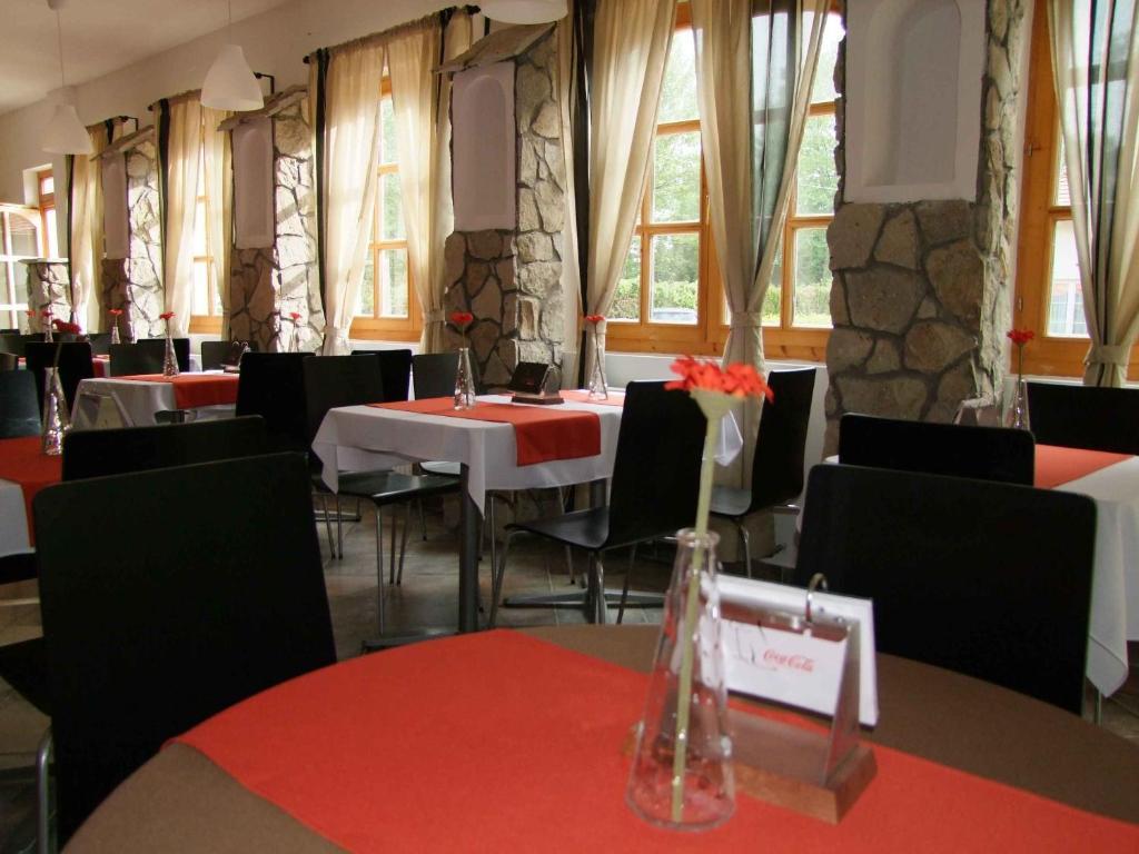 زاماردي Hotel Platan المظهر الخارجي الصورة