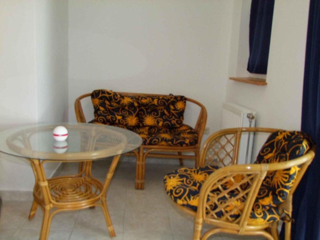 زاماردي Hotel Platan الغرفة الصورة